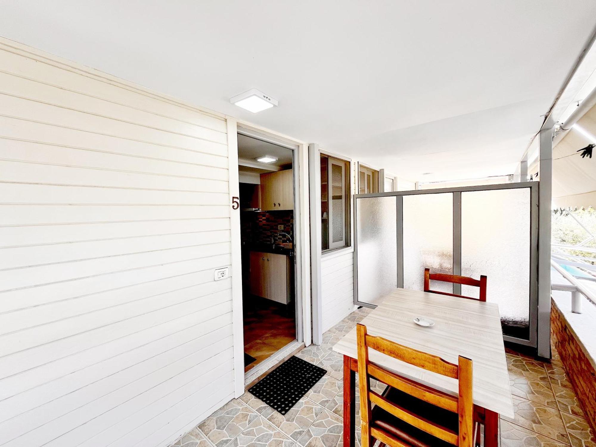 Garden Rooms Himare Exterior foto
