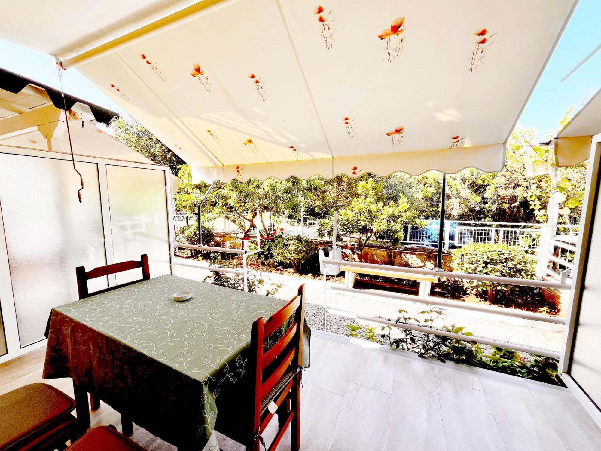 Garden Rooms Himare Exterior foto