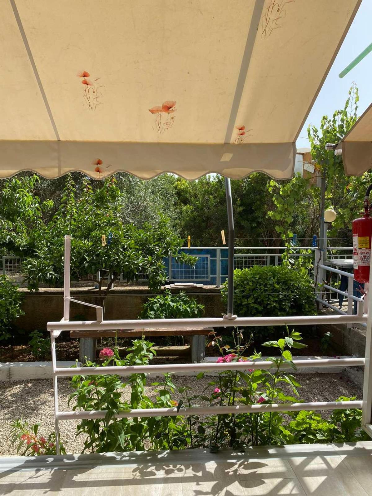 Garden Rooms Himare Exterior foto